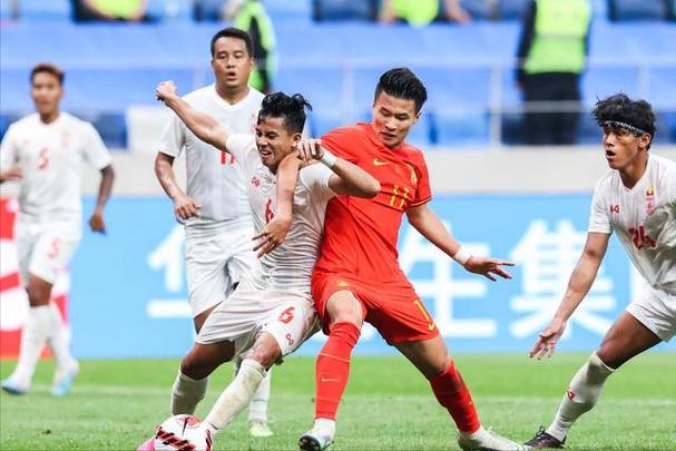 中国男足vs缅甸胜利